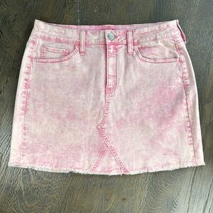 SO™️ Jrs. Size 13 Pink Washed Cutoff Denim Skirt